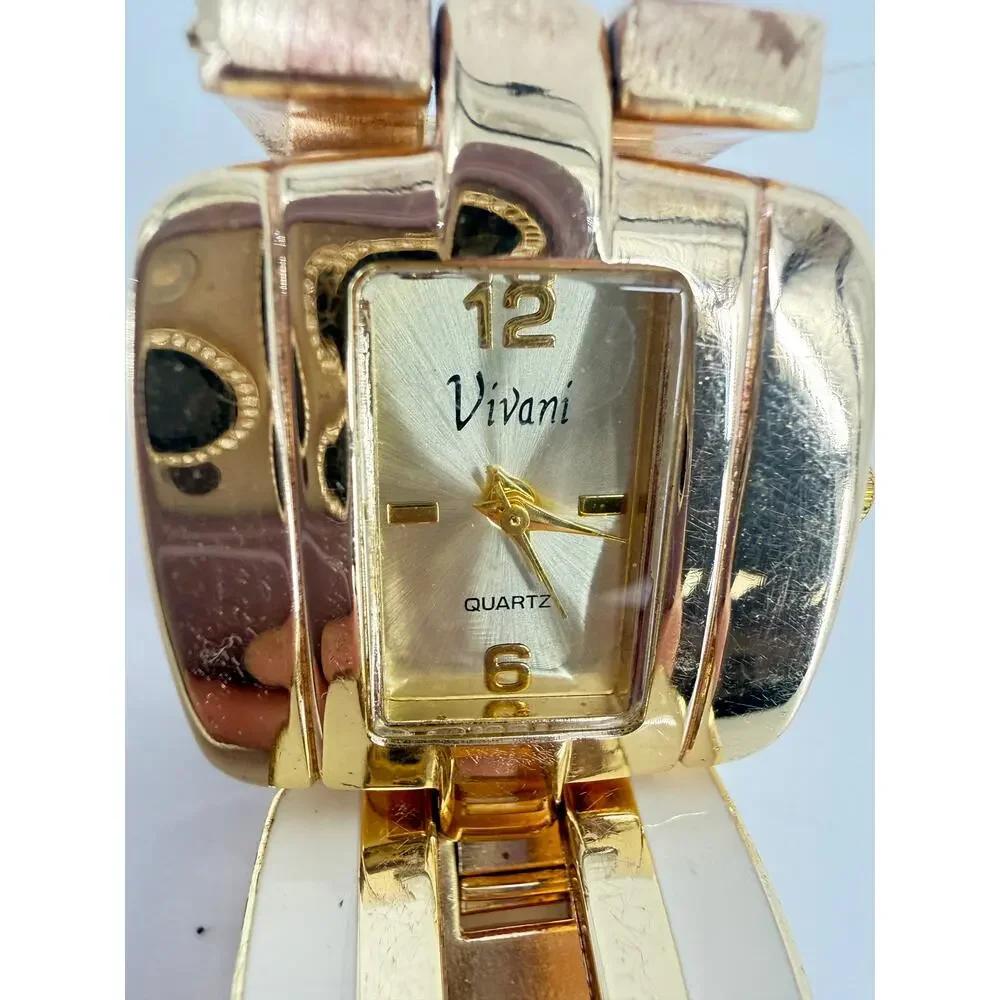 New Vivani Gold Tone Bracelet Watch Chunky Link Statement Jewelry Deadstock